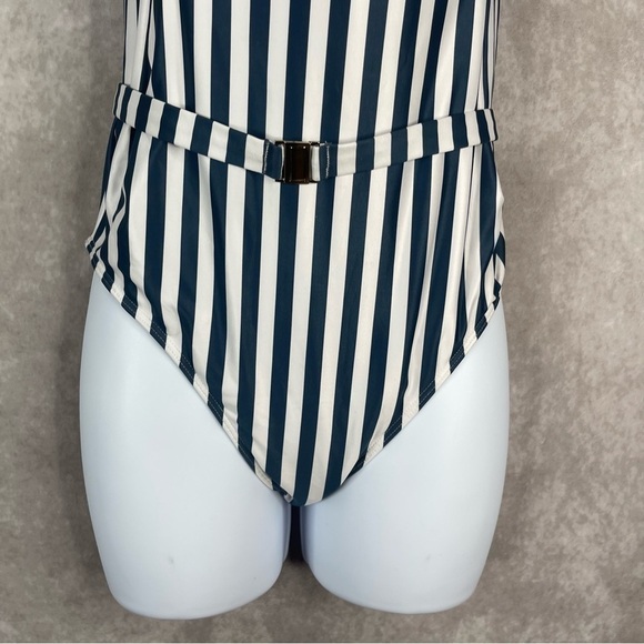 Kenny Flowers The Hamptons Blue Stripe Underwire One Piece Swimsuit Women's NWOT - Picture 11 of 11